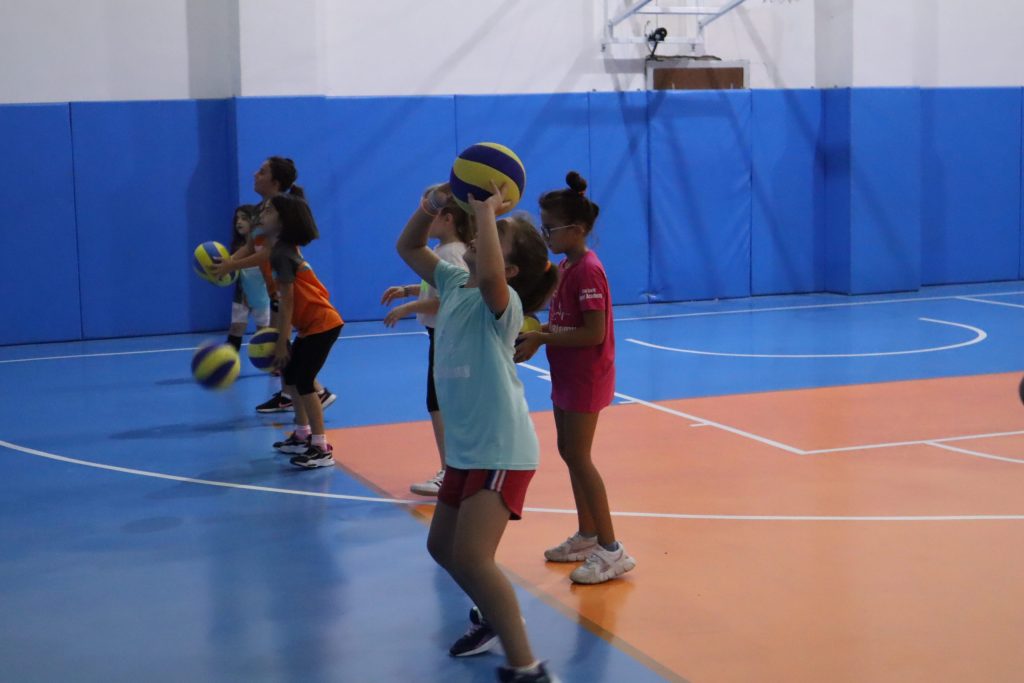 Bursa vıoleybol kursu,bursa cimnastik kursu, bursa basketbol kursu