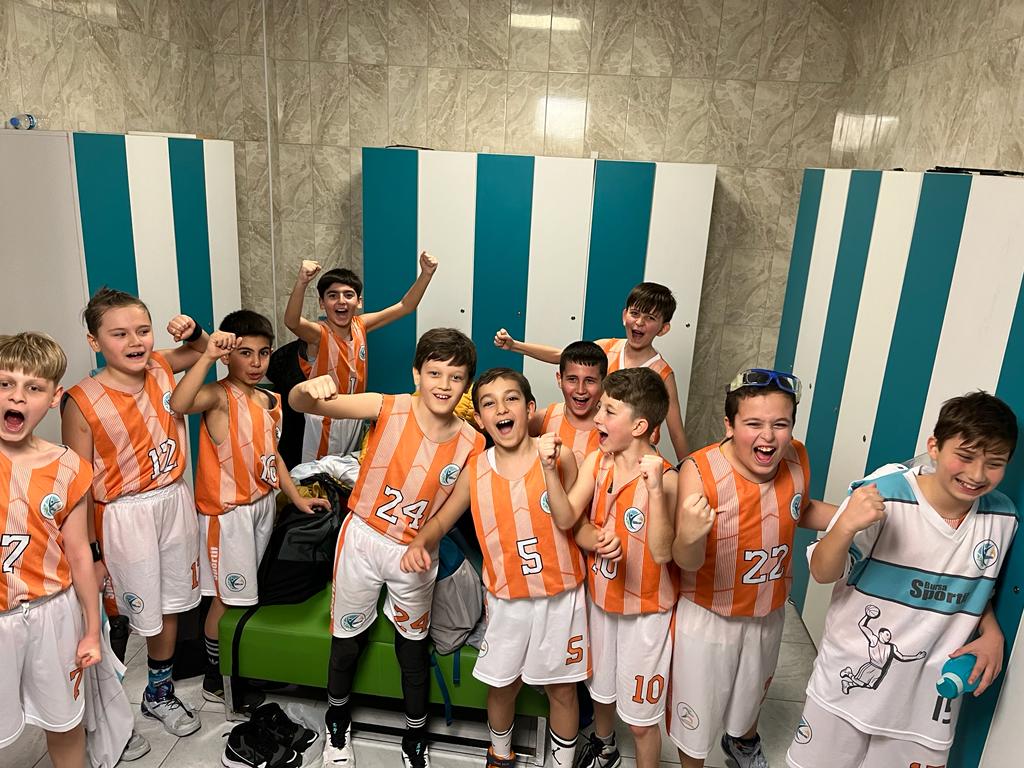 bursa Voleybol, eğitimi, Bursa Baketbol eğitimi,, Bursa cimnastik eğitimi,, bursa taekwondo eğitimi, bursa pilates eğitimi